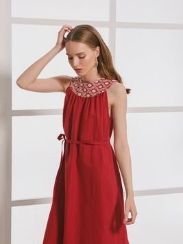 Довга бордова сукня з вишитим коміром-кокетки, S/M
