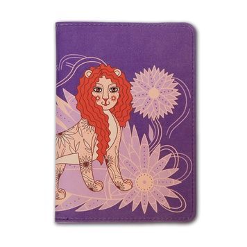 Passport Cover &ldquo;Lioness&rdquo;