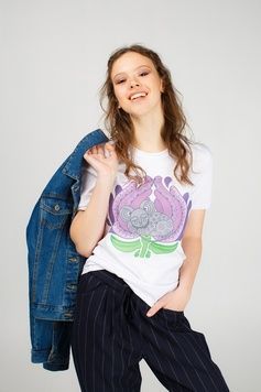 Women's T-shirt with a mouse, S