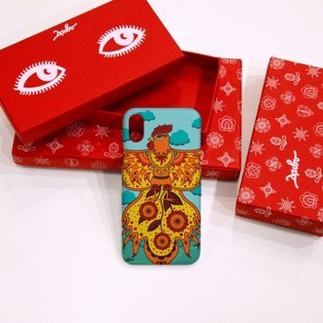 The phone case "Fire Rooster"